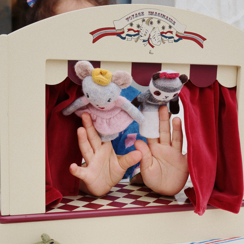 konges wooden puppet theater